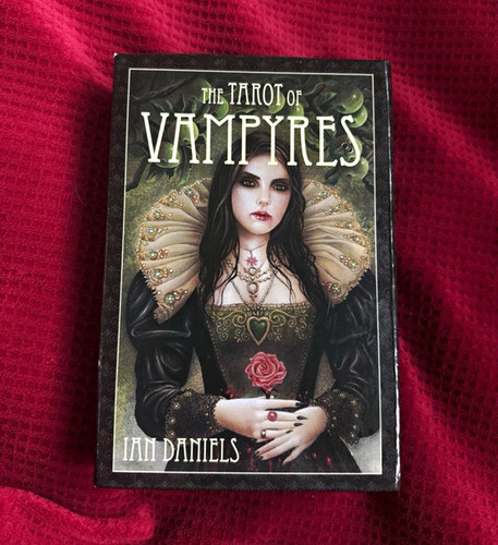 Ian daniels tarot vampyres - ian,