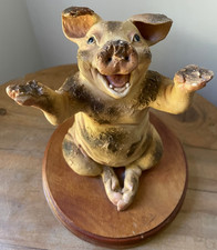 Genuine Holland Studio Crafts Natures Heritage Large Dirty Pig on Plinth 18.5 cm