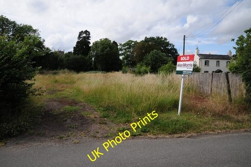 Photo 6x4 building - plot, in