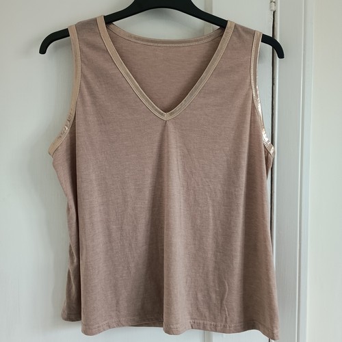Rose gold nude neck - rose,