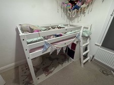Child cabin bed with ladder