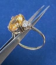 9ct yellow gold ring large citrine and white stones Not Scrap 3.23g , N.5