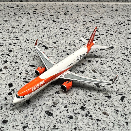 Easyjet neo airbus a321 - easyjet,