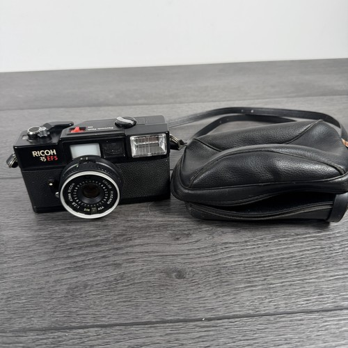 Ricoh efs camera 40mm 8 - 35, f2.8