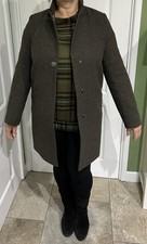 Women’s Single Breasted Pea