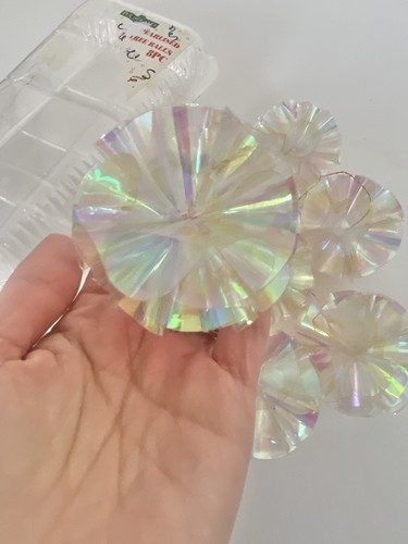 Retro iridescent foil - pom, pom