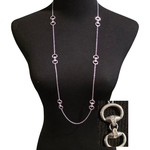 Equestrian horsebit station - equestrian,