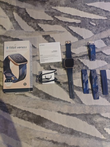 Fitbit versa special edition - fitbit,