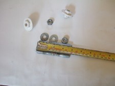  Bolts for wash basin