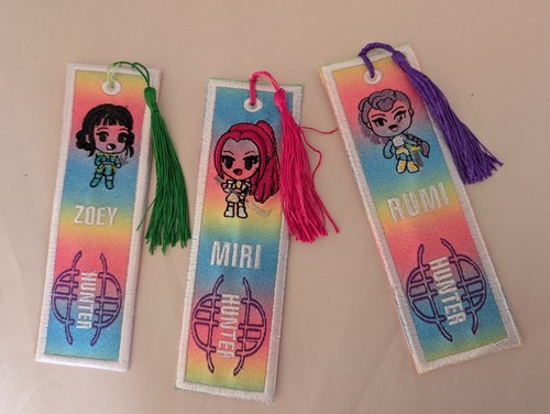 Embroidered book marker pop - k,