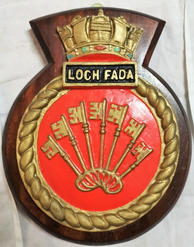 Hms loch fada - loch, crest