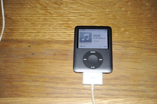 Apple ipod nano 3rd generation - ipod,