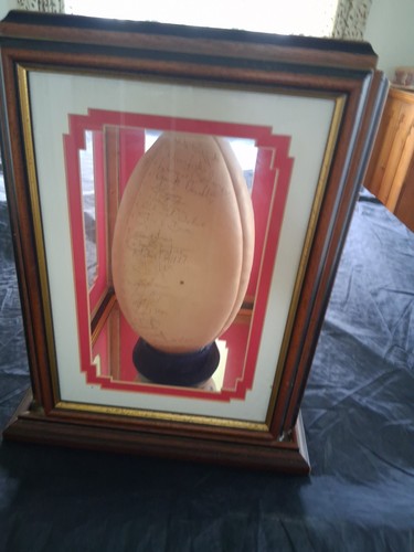 Signed rugby ball wales - rugby,