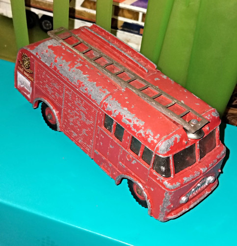 Dinky toys 32d aec fire - dinky,