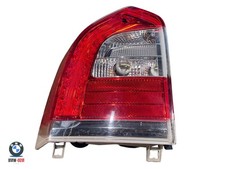 VOLVO V70 REAR LEFT PASSENGER SIDE TAILIGHT LIGHT