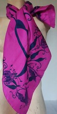  Striking Thai silk, vibrant pink floral scarf (our ref: B24)