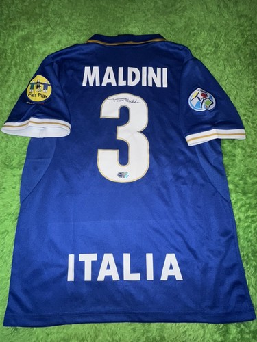 Paolo maldini signed - paolo,