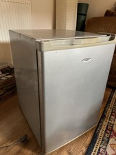 Logik LTT68S12 Silver compact