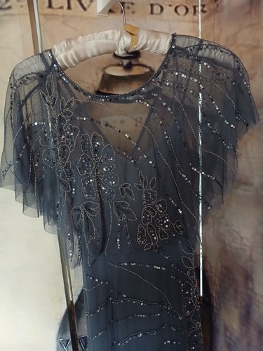 Bnwt grey monsoon artisan - 8,