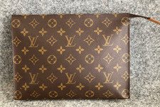 Authentic Louis Vuitton Monogram Toiletry Pouch 26 M47542