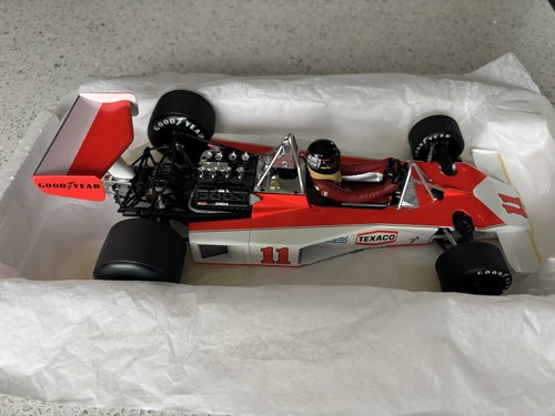 Minichamps mclaren ford - minichamps,
