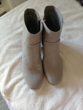 ladies ankle boots size 5 -