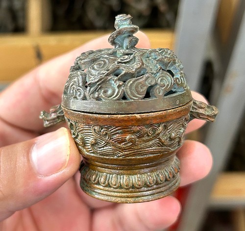 Chinese asian collect old - collect,