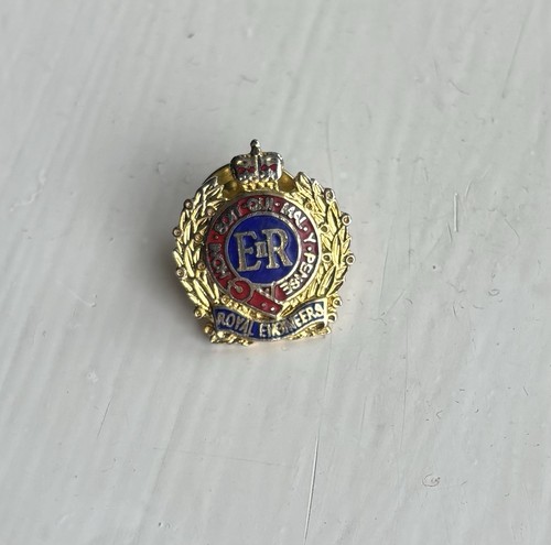 Royal engineers lapel pin - engineers,