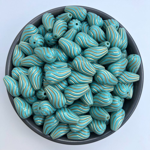 Teardrop resin beads - teardrop, x