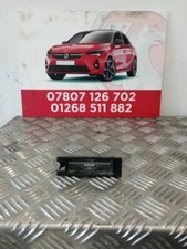 Vauxhall Astra Se E5 4 Dohc 2009-2015 TAILGATE NUMBER PLATE LIGHT