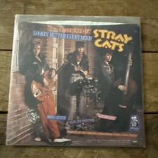 Stray Cats (She’s) Sexy + 17