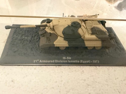 Soviet tank model - 1/72,