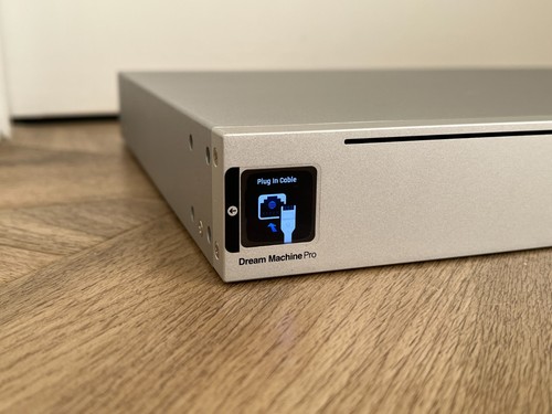 Ubiquiti unifi dream machine - ubiquiti,