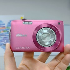 Nikon COOLPIX S3300 Strawberry