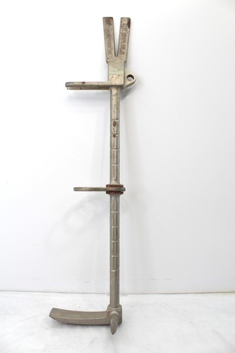 Ryan escape bar - ryan,