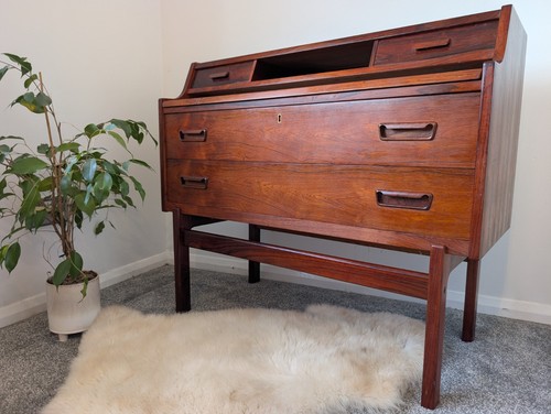 Vintage mcm danish rosewood - mcm,