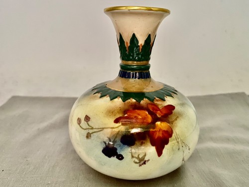 Early royal worcester - worcester, hadley