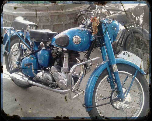 Bsa c12 metal sign - a4,