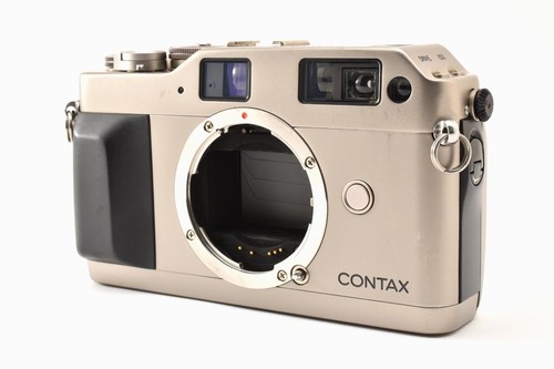Near mint contax - mint-",