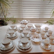 Beautiful Wedgwood Mirabelle