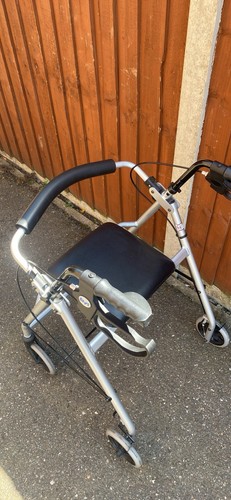 Wheel mobility walker and - walker,
