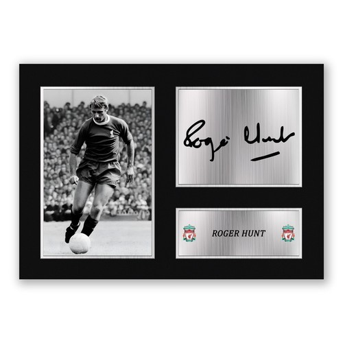 Roger hunt liverpool - roger,