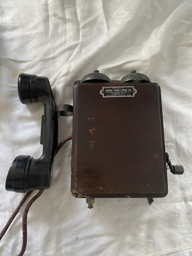 Rare 1940s telephone - rare,