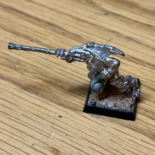 Warhammer lizadsmen skink - warhammer,