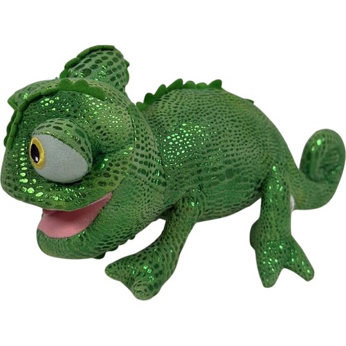 Disney parks tangled pascal - parks,