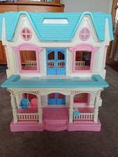 Fisher Price Dream Dolls House