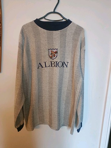 Vintage west bromwich albion - west,