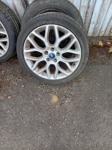 Ford focus line - focus, alloy