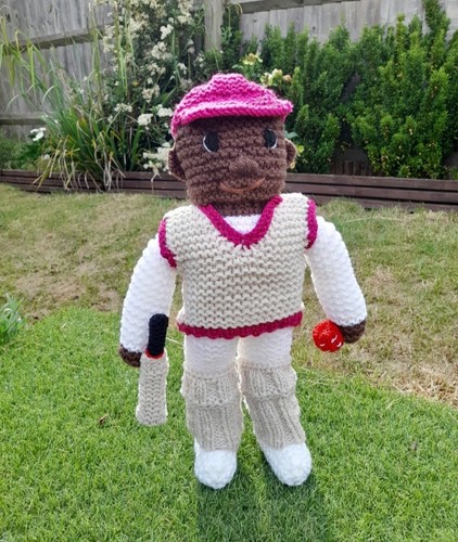 Hand knitted cricketer doll - hand,