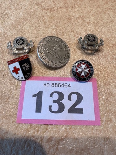 The johns ambulance badges - st,